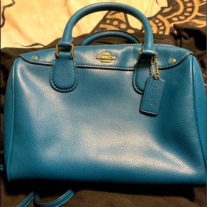 Coach small Bennet bag.